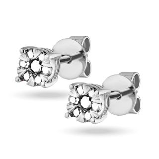 Tip na dárek pro ni 🎁💎✨ https://www.klenotymahdal.cz/diamantove-nausnice/ Jemnost, třpyt a nadčasová elegance. Tyto...